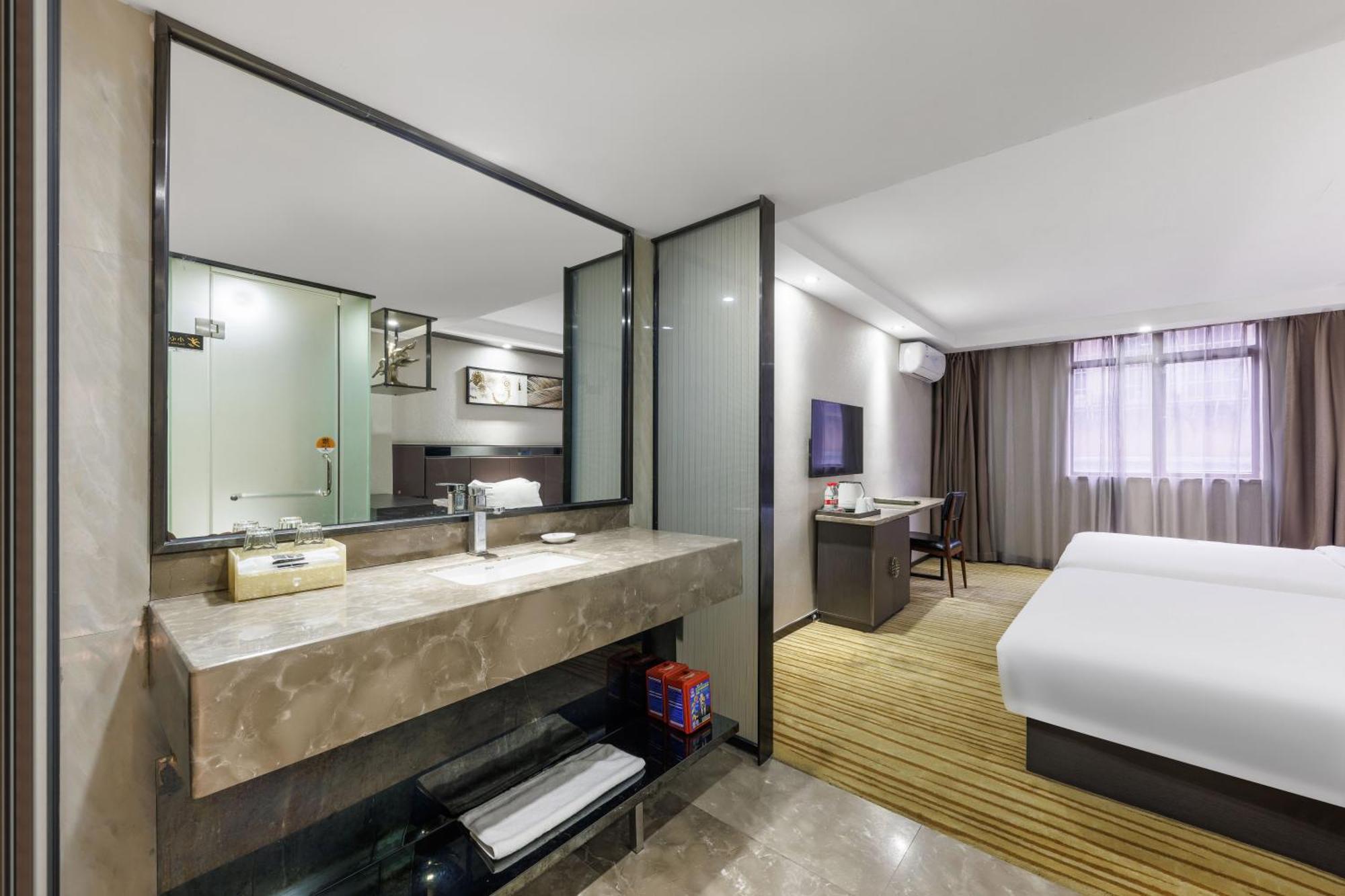Fuhao Hotel Canton Extérieur photo