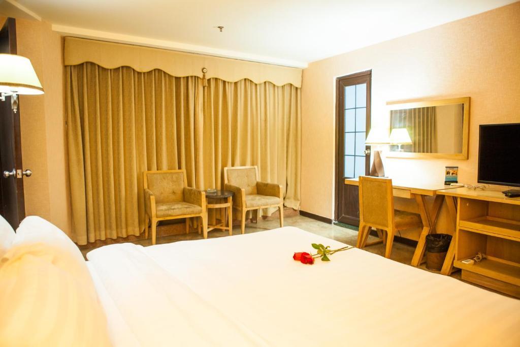 Fuhao Hotel Canton Chambre photo