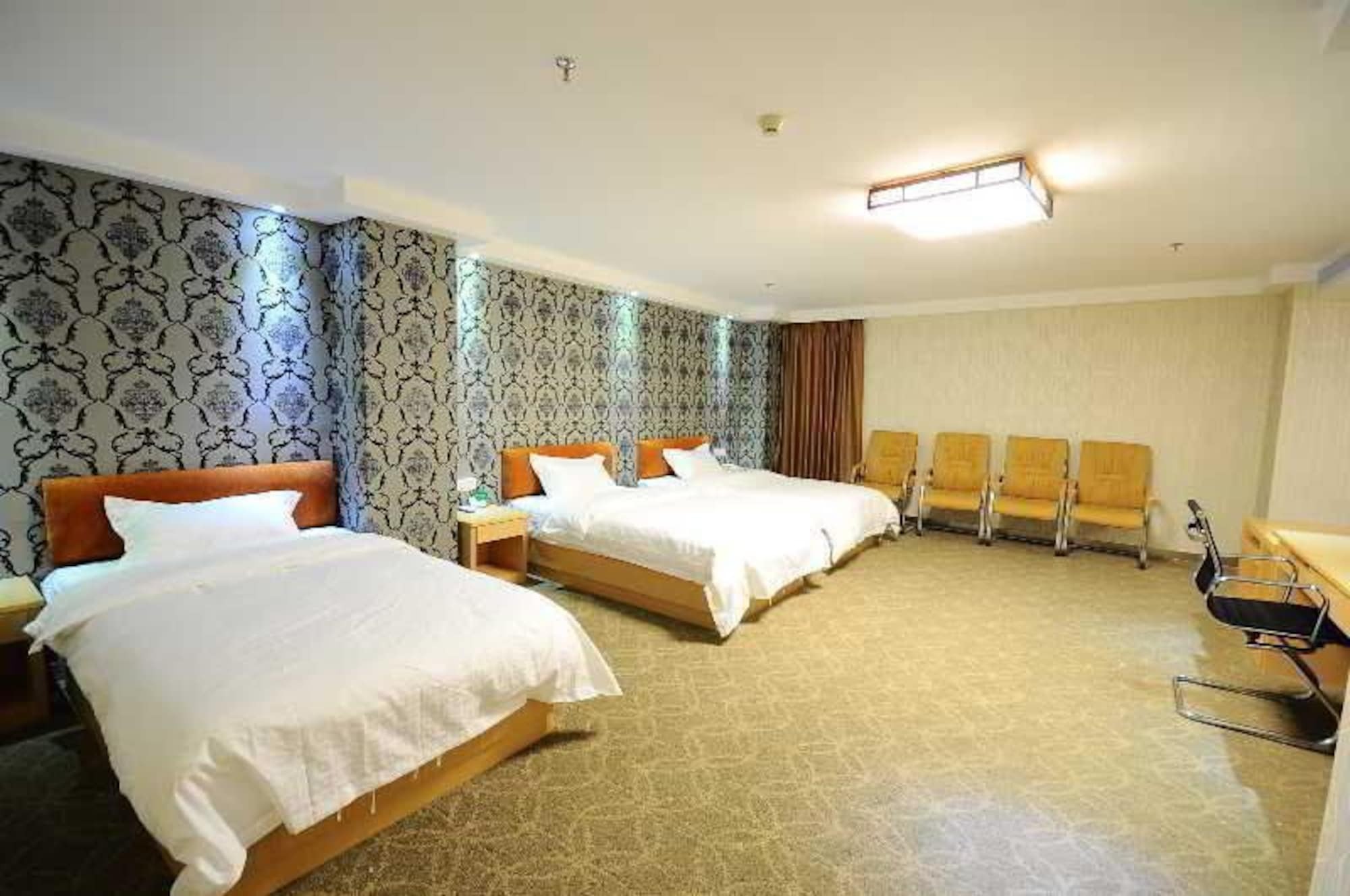 Fuhao Hotel Canton Extérieur photo